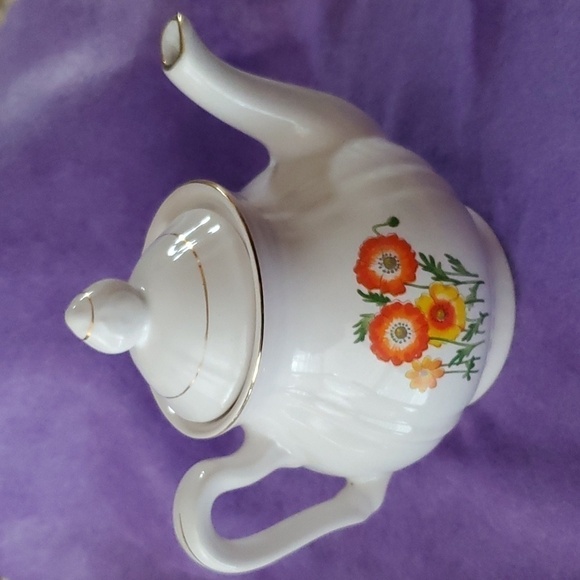 Vintage Festival Stoneware Gres Floral China Teapot-Gold Trimmed - Picture 7 of 10
